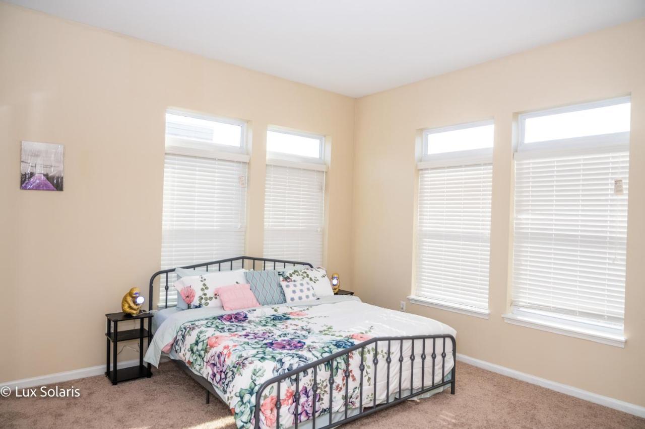 Luxury 3 Bedrooms With King Bed Downtown Indy Indianápolis Exterior foto